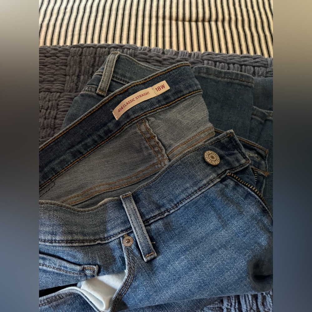 Classic straight Levi